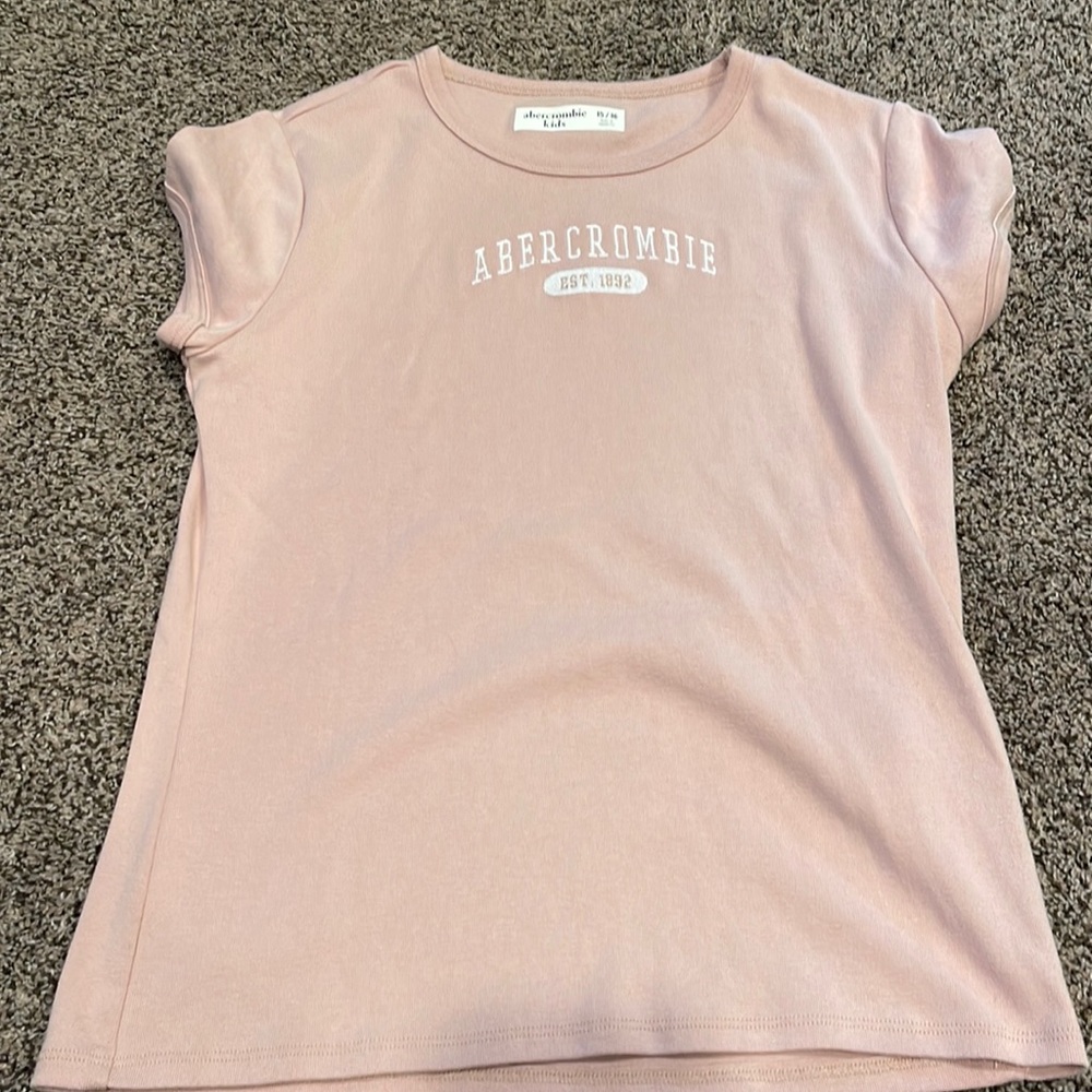 Girls Abercrombie t shirt